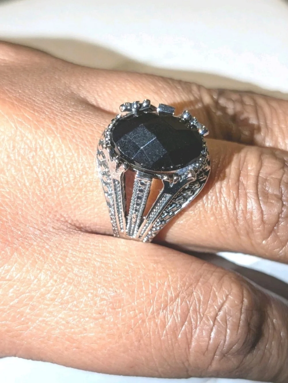 Men’s Black Simulated Onyx Ring Silver Plated Size 10 Oval Statement Gothic Ring